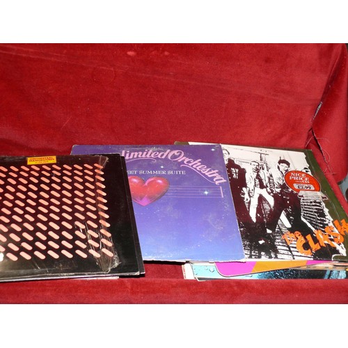 243 - SELECTION OF LP RECORDS TO INCLUDE U2, PETER GABRIEL, ARETHA FRANKLIN, WOMACK & WOMACK, PRINCE, THE ... 