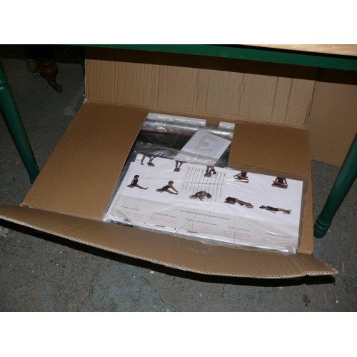 363 - NEW IN BOX VIBROSLIM ALTITUDE VIBRATION PLATFORM FROM BANKRUPT STOCK WITH REMOTE, EXERCISE CHART, CD... 