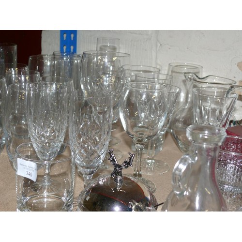 407 - SHELF OF MOSTLY DRINKING GLASSES INC CRYSTAL WHISKY GLASSES, BOXED SET 6 WHISKY TUMBLERS BY ENCHANTE... 