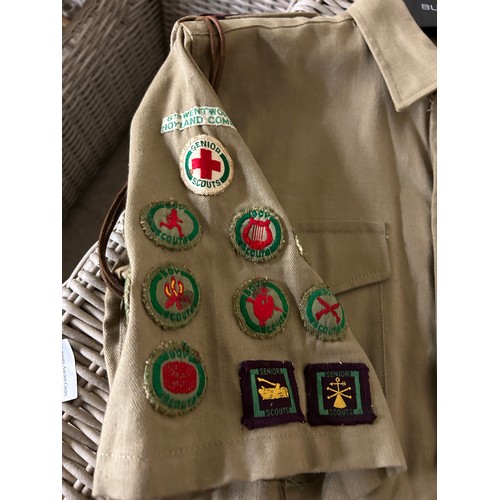 428 - TWO VINTAGE SCOUTS / VENTURE SCOUTS SHIRTS LONG & SHORT SLEEVE WITH NUMEROUS CLOTH BADGES - 14