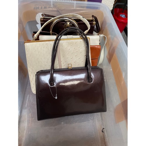 373 - BOX OF VINTAGE LADIES GENUINE LEATHER HANDBAGS