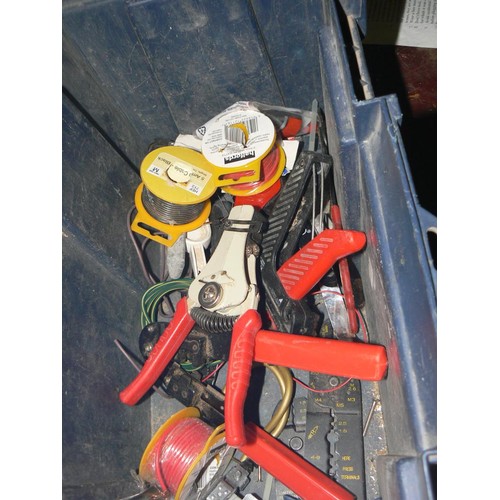 315 - TOOLBOX AND CONTENTS OF ELECTRICAL ITEMS TO INCLUDE WIRE STRIPERS, CABLE, GLANDS, ELECTRICAL CONNECT... 