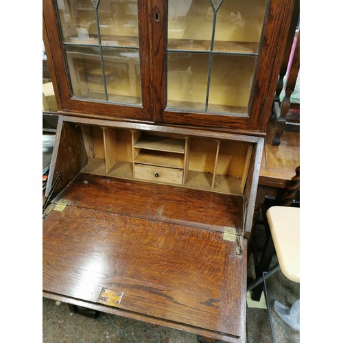 467 - VINTAGE OAK BUREAU DISPLAY CABINET WITH LEADED GLASS TOP, DROP DOWN WRITING SURFACE AND SINGLE DRAWE... 