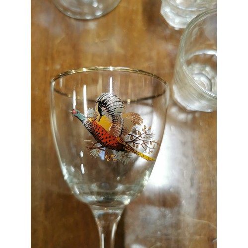 469 - SET OF 8 PHEASANT DESIGN GLASSES AND AN ETCHED GLASS DECANTER WITH 6 MATCHING GLASSES