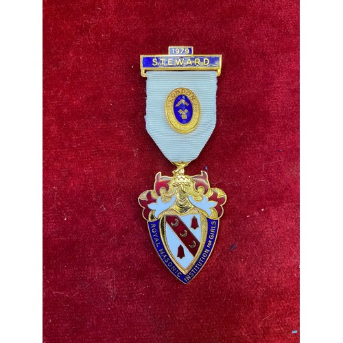 8 - Royal Masonic institution for girls Steward medal - 1979