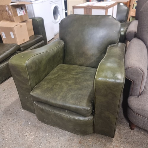 519 - 3   PIECE COTTAGE SUIT VINTAGE 1936 GOOD QUALITY GREEN LEATHER 2 SEAT SOFA AND 2 ARMCHAIRS