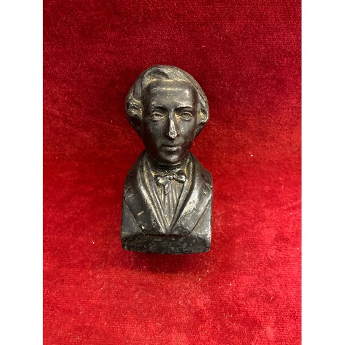 50 - Small hollow cast metal bust of the composer F.Chopin