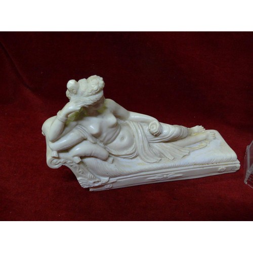 83 - VINTAGE ITALIAN ALABASTER GODDESS STATUE SIGNED A. GIANNETTI AND A GLASS FIGURINE OF A DANCING COUPL... 