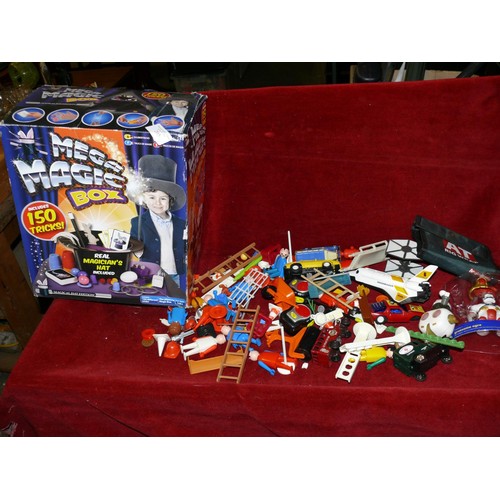 205 - A BASKET OF TOYS TO INCLUDE VINTAGE PLAYMOBIL FIGURES PLUS A MEGA MAGIC GAME