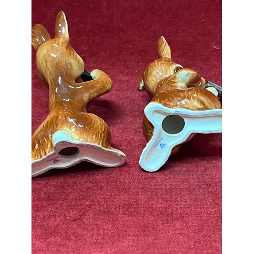 81 - A PAIR OF GOEBEL RABBIT FIGURINES ONE WITH RIFLE AND ONE WITH BINOCULARS