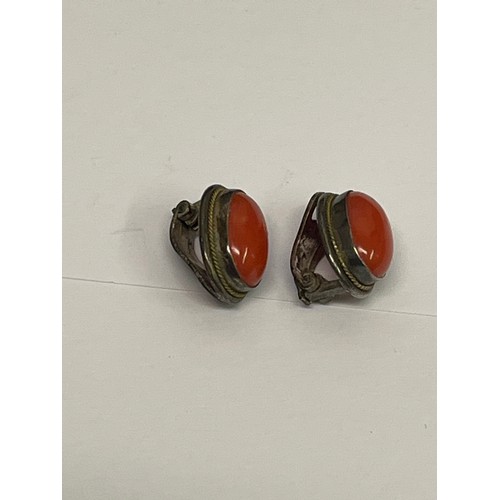 10 - TWO PAIRS OF SILVER EARRINGS ONE WITH GARNET THE OTHER RED CORAL