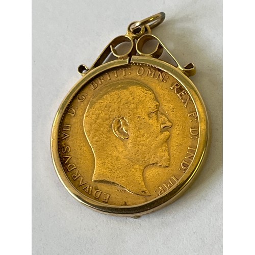 22 - A GOLD SOVEREIGN PERTH MINT AUSTRALIA 1908 EDWARD VII HEAD VERY FINE PLUS PENDANT FRAME IN 9CT GOLD ... 