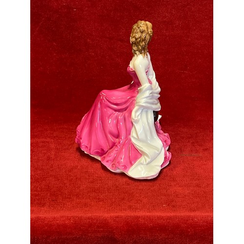 4 - ROYAL WORCESTER GOLDEN MOMENTS LADY FIGURINE RUBY WEDDNG ANNIVERSARY