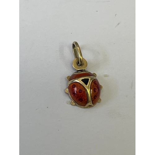 39 - SCRAP GOLD 14 CT GOLD LADYBIRD 1GR   9CT GOLD 3.34GR TOTAL 4.37 GR