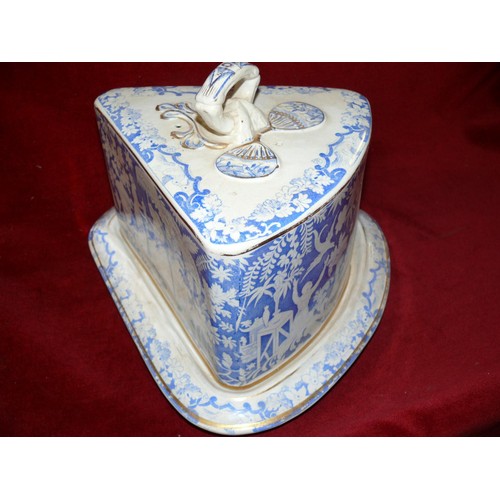 73 - LARGE VICTORIAN BLUE AND WHITE CHEESE DISH WITH GOLD TRIM