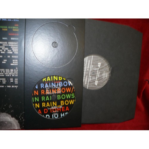 71 - RADIOHEAD IN RAINBOWS LP X 2 WITH ONE CD