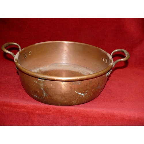 77 - LARGE HEAVY COPPER 2 HANDLED JAM PAN