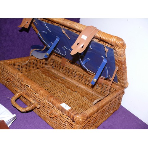 93 - LARGE WICKER PICNIC BASKET