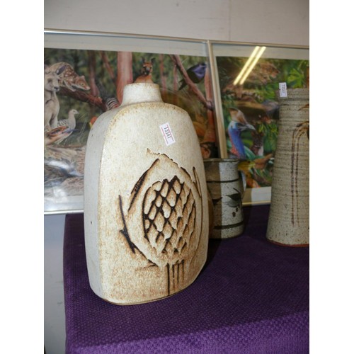 99 - 5 PIECES OF STUDIO POTTERY (VASES)