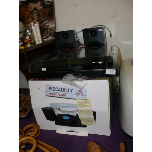 102 - GPO PICCADILLY RECORD PLAYER WITH SPEAKERS AND BOX NEVER USED, PERFECT WORKING ORDER