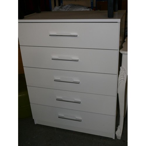 270 - CONTEMPORARY WHITE 5 DRAWER CHEST