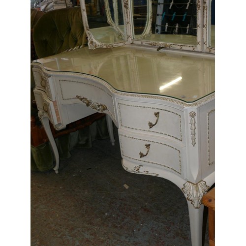 297 - BEAUTIFUL LOUIS STYLE DRESSING TABLE WITH MIRROR AND 5 DRAWERS