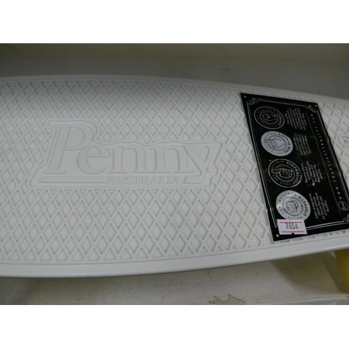 84 - PENNY AUSTRALIA 'NICKEL' SKATEBOARD