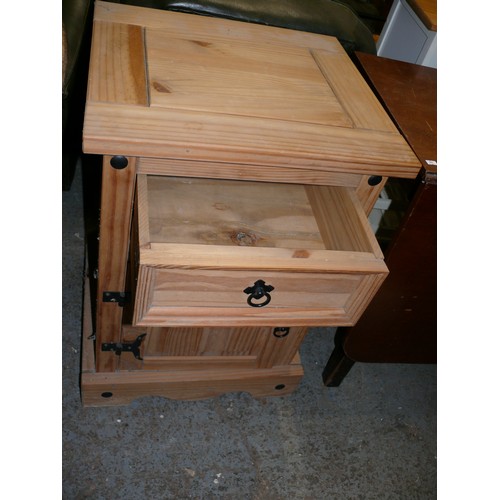 292 - LARGE PINE BEDSIDE WITH CUPBOARD AND DRAWER BELOW