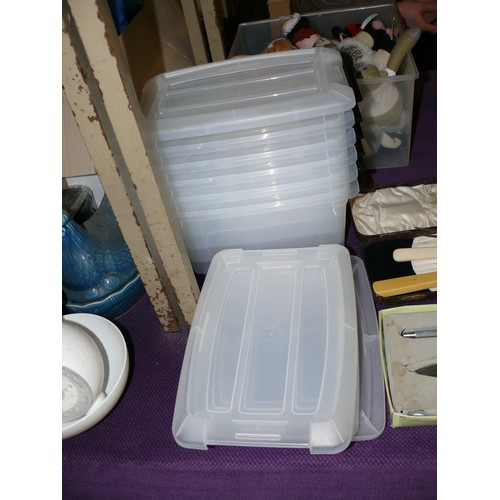 158 - 6 SMALL LIDDED STORAGE TUBS