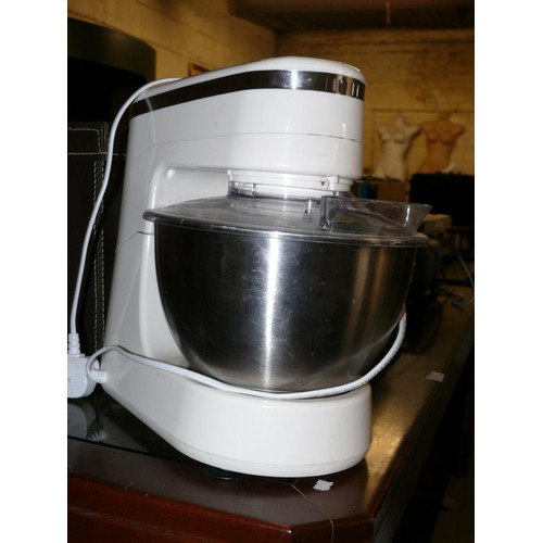 267 - KITCHEN THERAPY ELECTRIC MIXER WITH STAINLESS STEEL BOWL