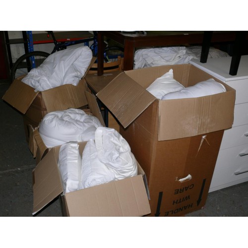 268 - LARGE QUANTITY OF GOOD QUALITY DUVETS AND PILOWS