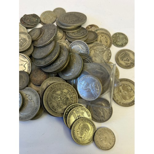 28 - A COLLECTION OF BRITISH SILVER AND P/SILVER COINS H/CROWNS FLORINS SHILLINGS SIXPENCES AND 3d WEIGHT... 