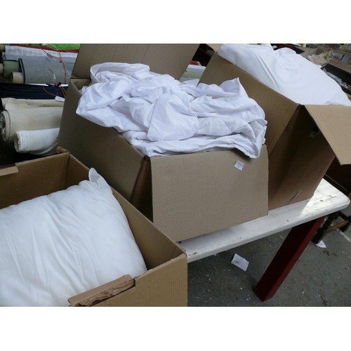 341 - 3 BOXES OF GOOD QUALITY BED LINEN AND PILLOWS