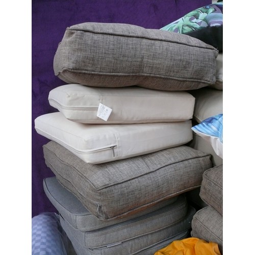 350 - LARGE QUANTITY OF CUSHIONS FOR OUTDOOR FURNITURE, SOME WATERPROOF