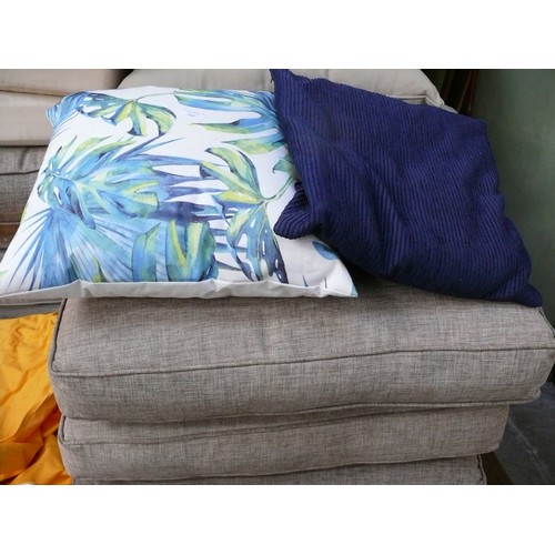 350 - LARGE QUANTITY OF CUSHIONS FOR OUTDOOR FURNITURE, SOME WATERPROOF