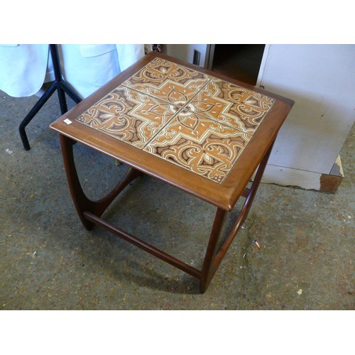 353 - MID CENTURY RETRO TILE TOPPED SIDE TABLE