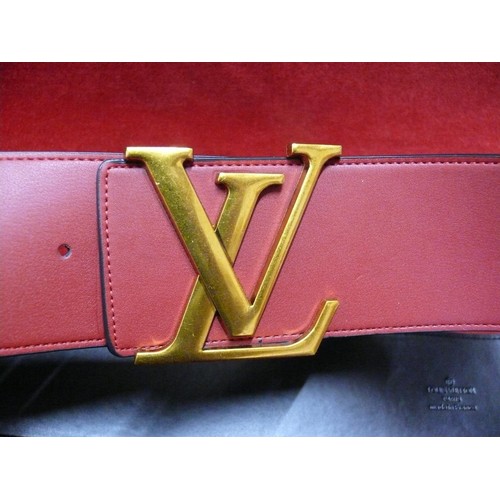 40 - GENUINE LOUIS VUITTON PARIS LENGTH OF BELT 46