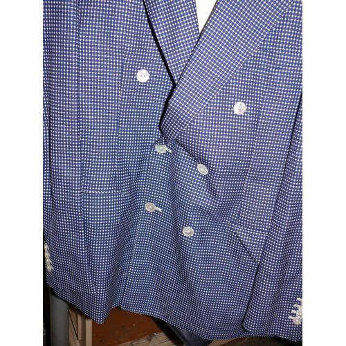 249 - GENTS BLUE CHECK WOOL JACKET CESARE SARTI EUROPEAN SIZE 52