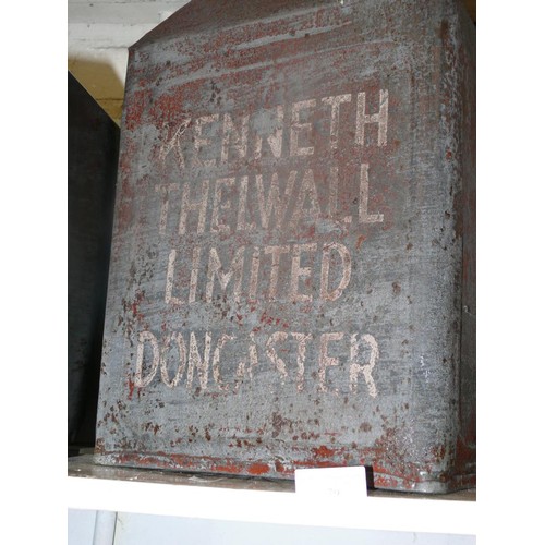 79 - 5 GALLON OIL CAN ADVERTISING KENNETH THELWALL LIMITED DONCASTER