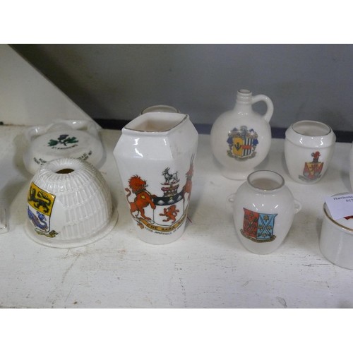 97 - 11 X PIECES OF CRESTWARE