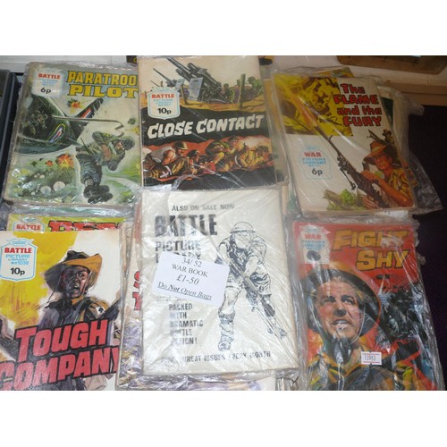 68 - LARGE QUANTITY OF VINTAGE WAR MAGAZINES CIRCA 1940'S/50'S