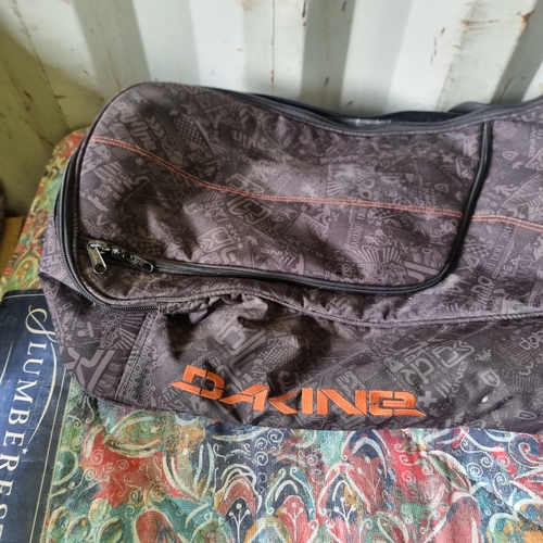 462 - 'DAKINE' TOUR BAG 165CM SNOWBOARD BAG