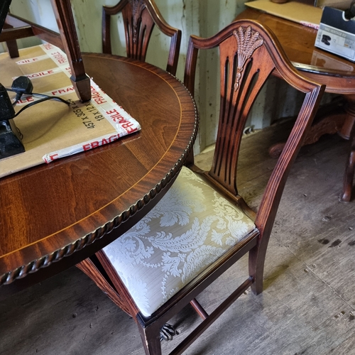 463 - CARVED DARK WOOD DINING TABLE WITH 6 MATCHING CHAIRS (TWO CARVERS) IN VERY CLEAN CONDITION