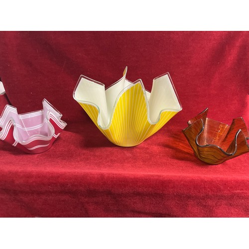 241 - 3 LOVELY GLASS HANDKERCHIEF VASES IN YELLOW, RED AND AMBER