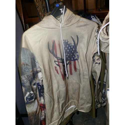 306 - HOODIE WITH AMERICAN DESIGN PLUS A FUTHER ONE WITH COW HORN DESIGN BOTH 3XL AND A GOOD QUALITY MENS ... 