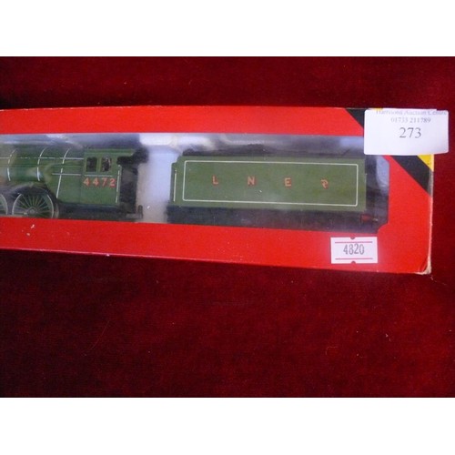 273 - HORNBY FLYING SCOTSMAN ENGINE AND TENDER 4472