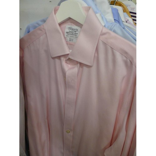 344 - 23 GOOD QUALITY GENTS SHIRTS