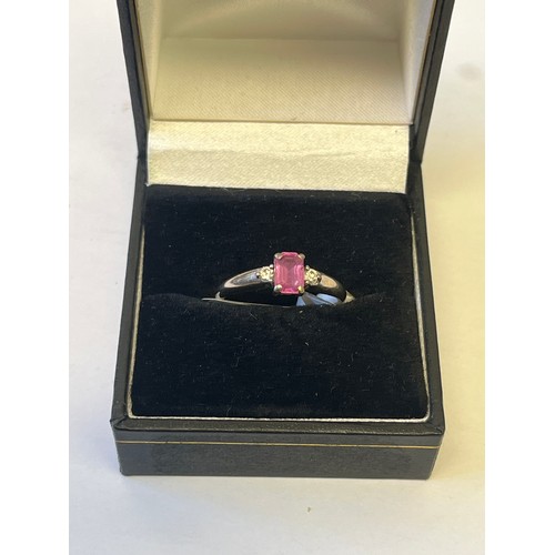 18 - RARE CERTIFIED PINK SAPPHIRE AND DIAMOND RING SET IN SILVER SIZE N WITH GEOLOGICAL REPORT 840