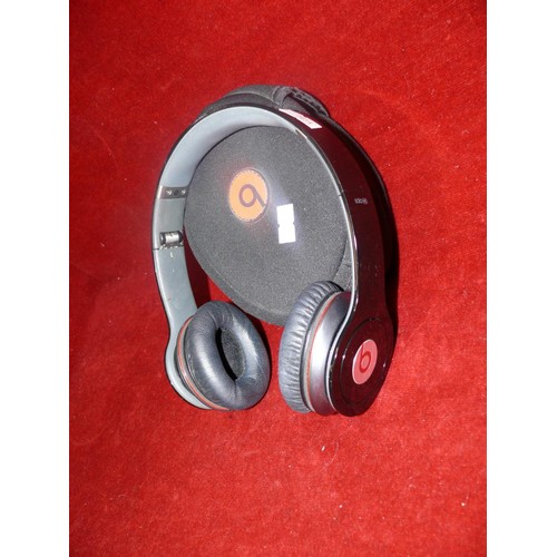 25 - A GENUINE PAIR OF BEATS BY DR DRE HEADPHONES WITH CASE