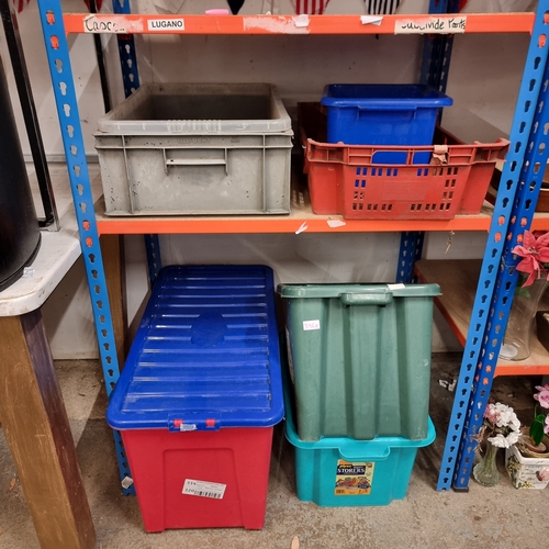 346E - SELECTION OF PLASTIC CONTAINERS / BOXES